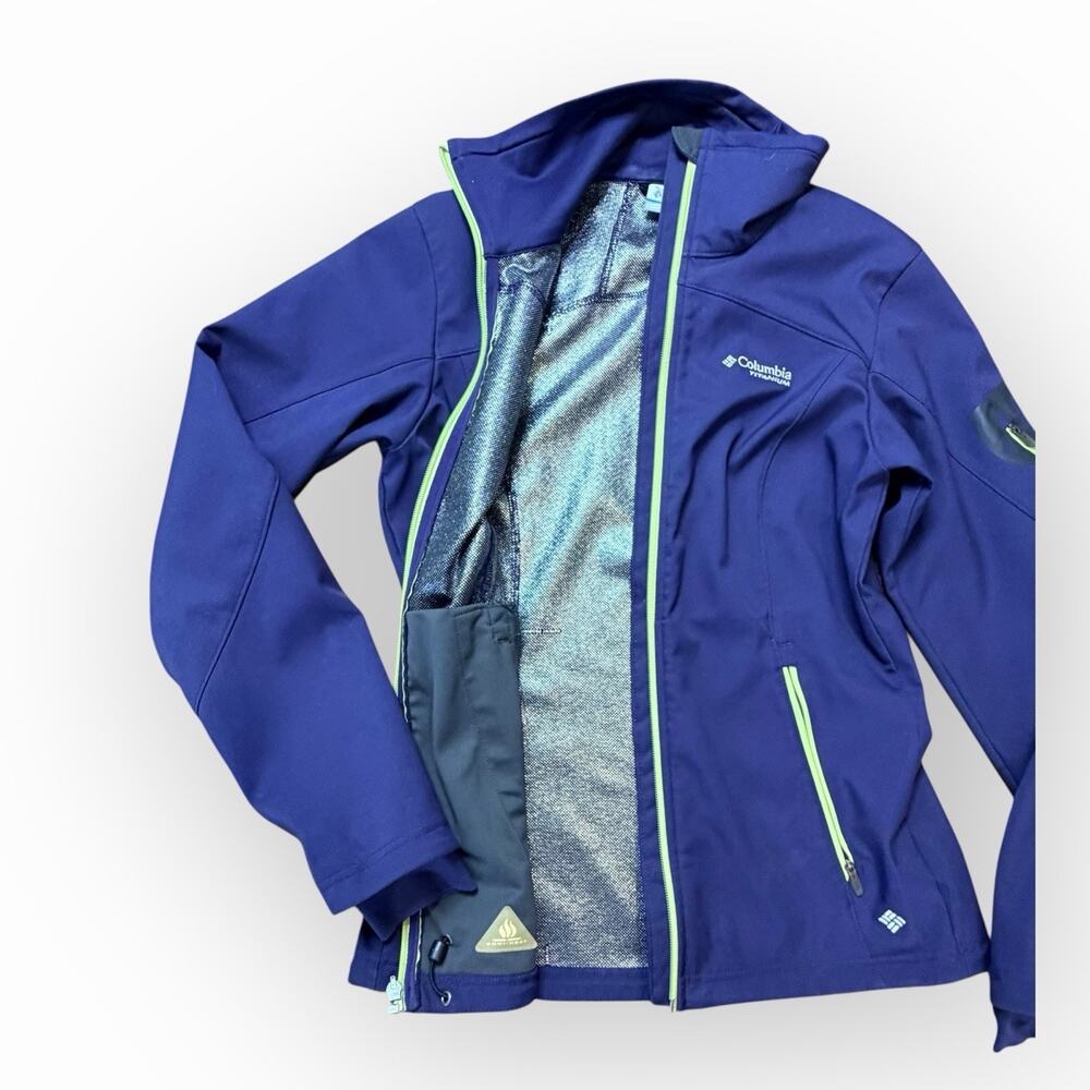 Columbia Jacket Women Small Purple Titanium Omni-Shield Ski‎ Windbreaker Outdoor